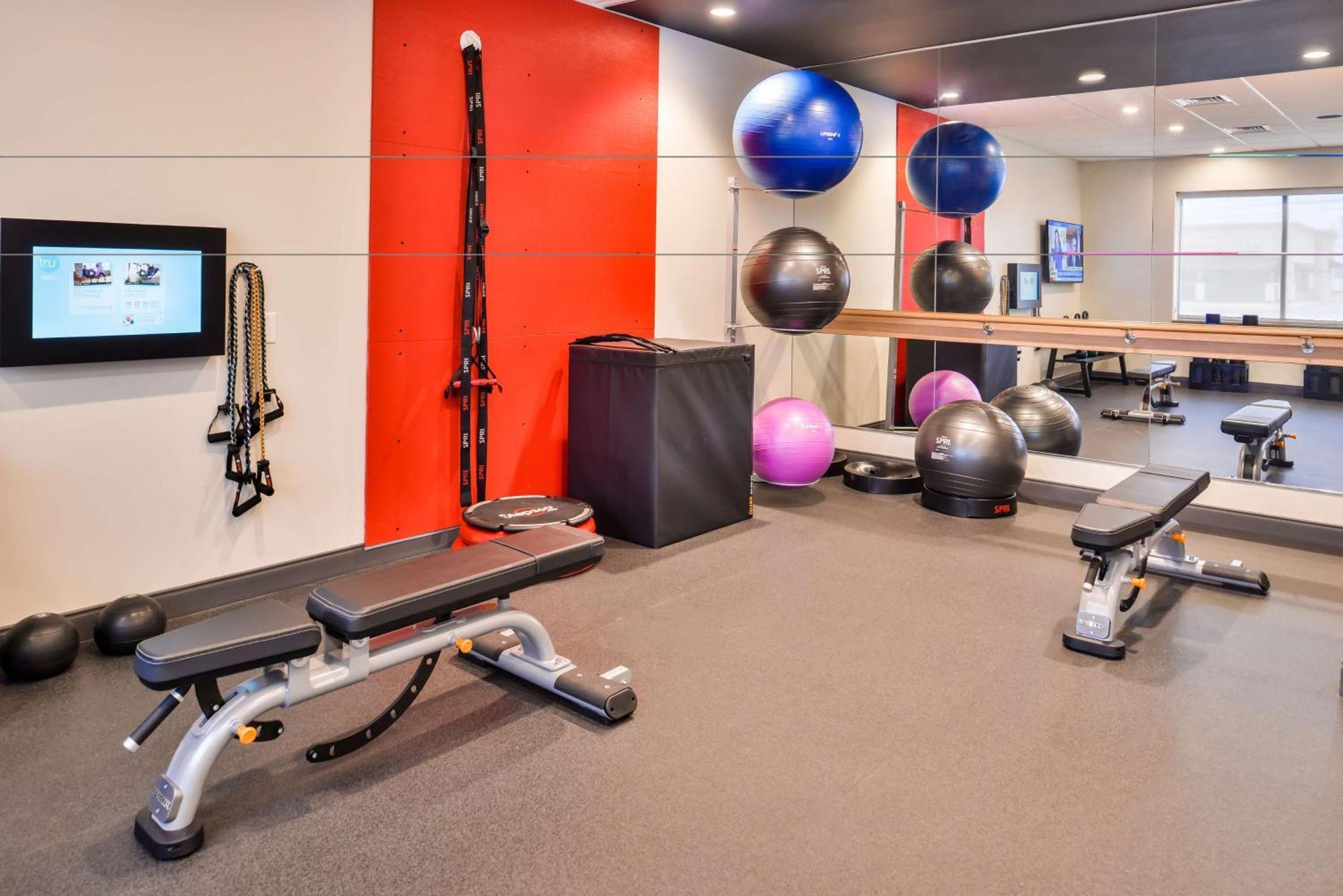 Tru By Hilton Stuttgart Otel Dış mekan fotoğraf